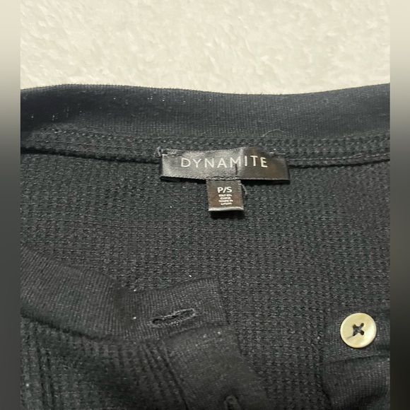 DYNAMITE mid cropped long sleeve waffle tee - Picture 2 of 2